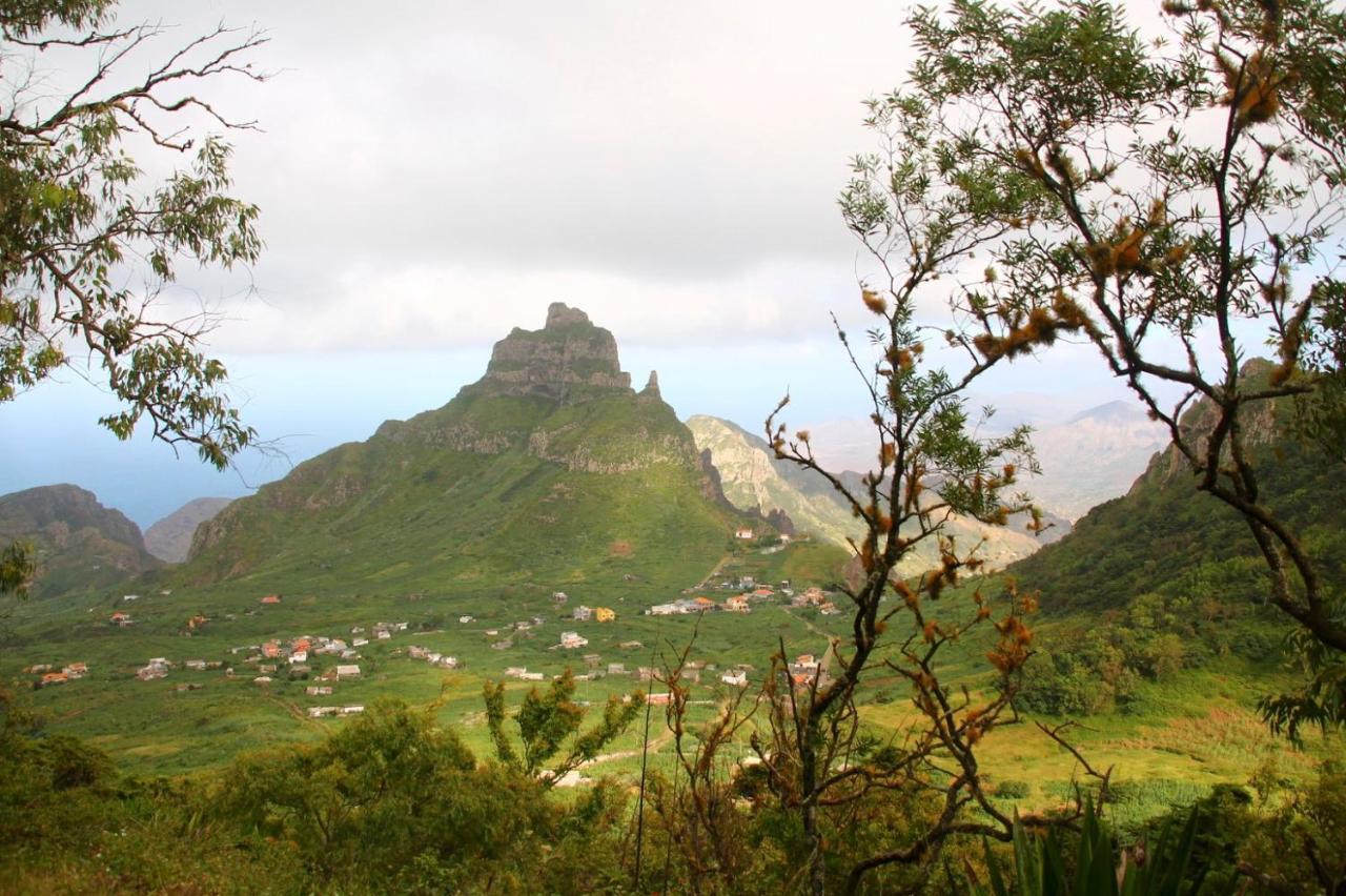 Farinha De Pau - Eco B&B Tarrafal  Экстерьер фото